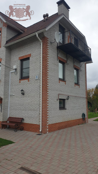 Колотый кирпич